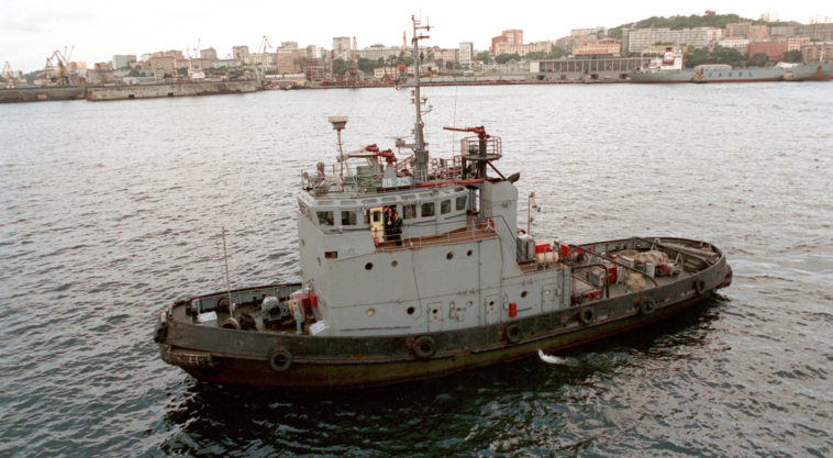 Tugs_Ships