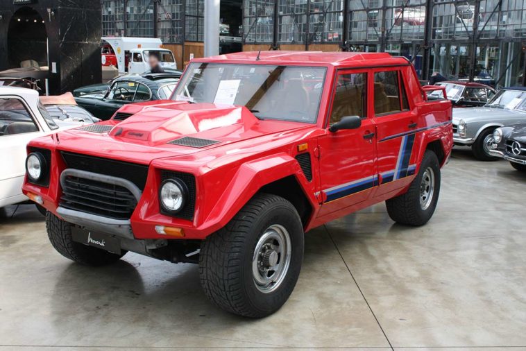 1993 Lamborghini LM002